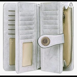 Leather women wallet